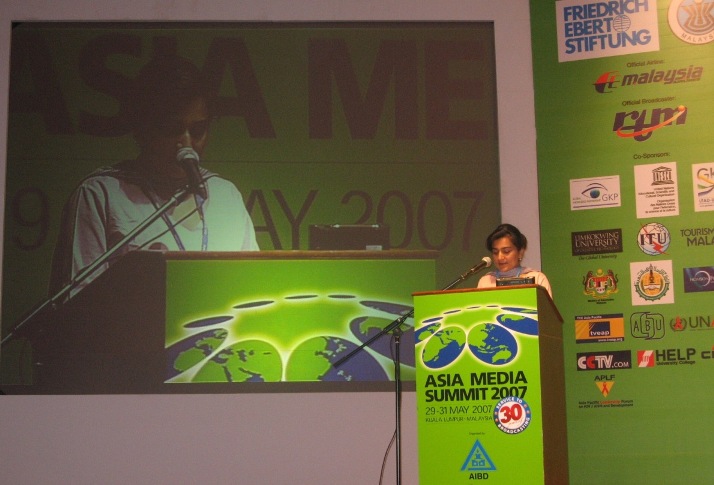 manisha-aryal-at-asia-media-summit-2007.jpg