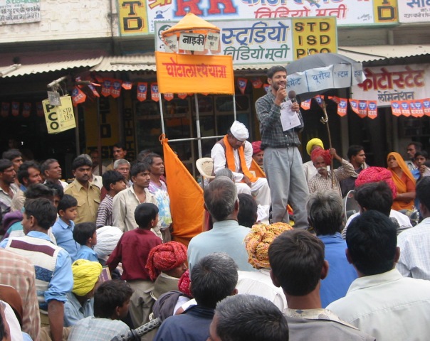 campaigning-for-clean-elections-in-rajastan-india.jpg