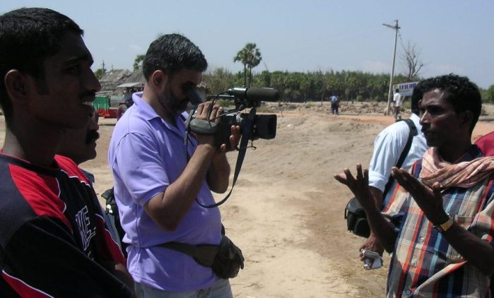 interviewing-tsunami-survivor-in-tamil-nadu-india.jpg
