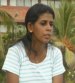 Dilrukshi Handunnetti in Deep Divide film