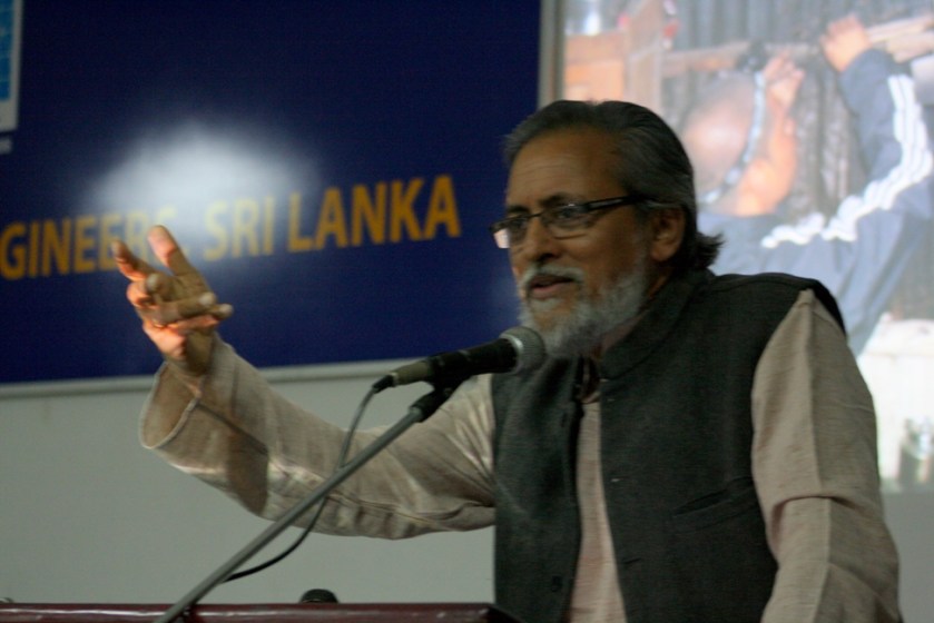 Anil Gupta delivers Ray Wijewardene Memorial Lecture in Colombo, 13 Dec 2011 - Photo by Anisha Gooneratne