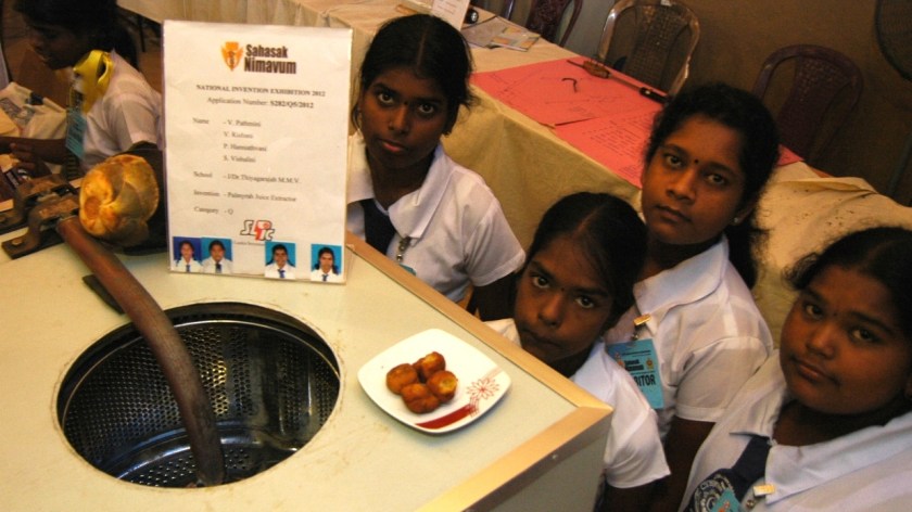 Jaffna school girls presenting one of their inventions - Photo by Janaka Sri Jayalath