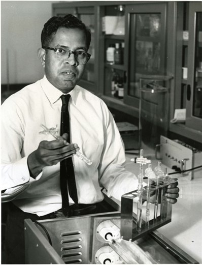 Cyril Ponnamperuma, 1963 - Smithsonian Institution Archives