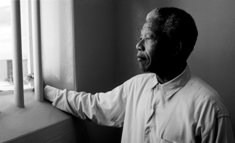 Nelson-Mandela in prison