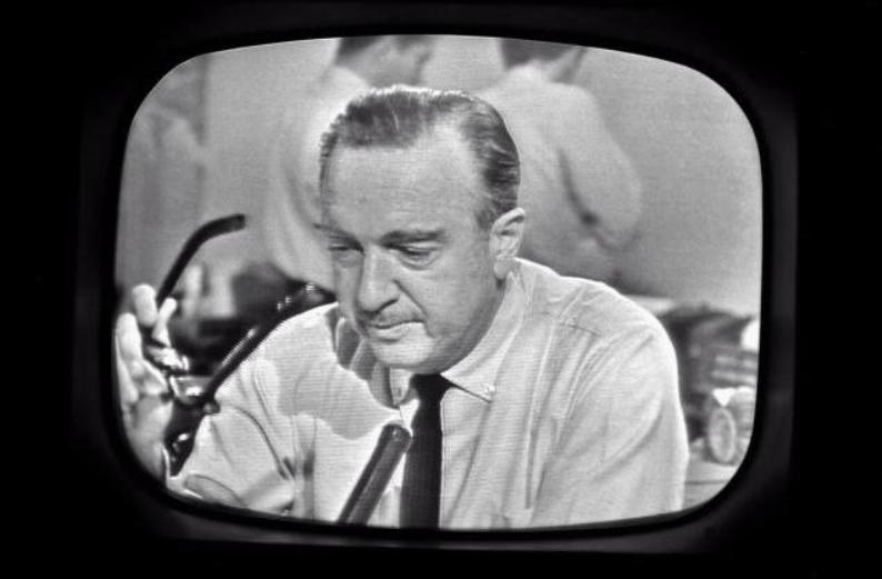 Walter Cronkite announces the death of JFK on CBS News