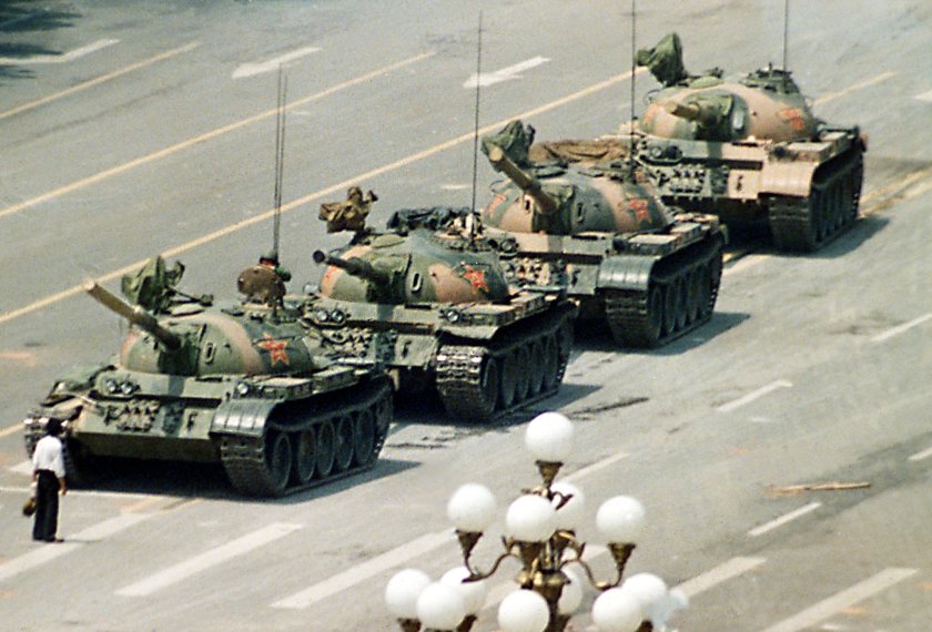 One man against a mighty army - Tank Man in Beijing