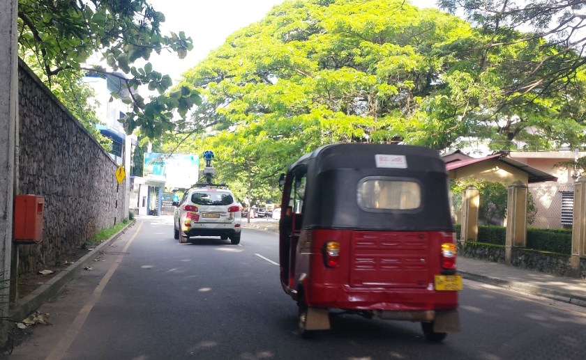 Three wheeler on the streets of Colombo - Photo by Nalaka Gunawardene