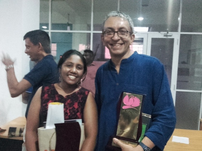 Yashoda Sammani Premaratne (left), Sri Lanka's Blogger of the Year 2015, with Nalaka Gunawardene who received a Lifetime Award at Nelum Yaya Blog Awards ceremony held in Colombo on 26 March 2016