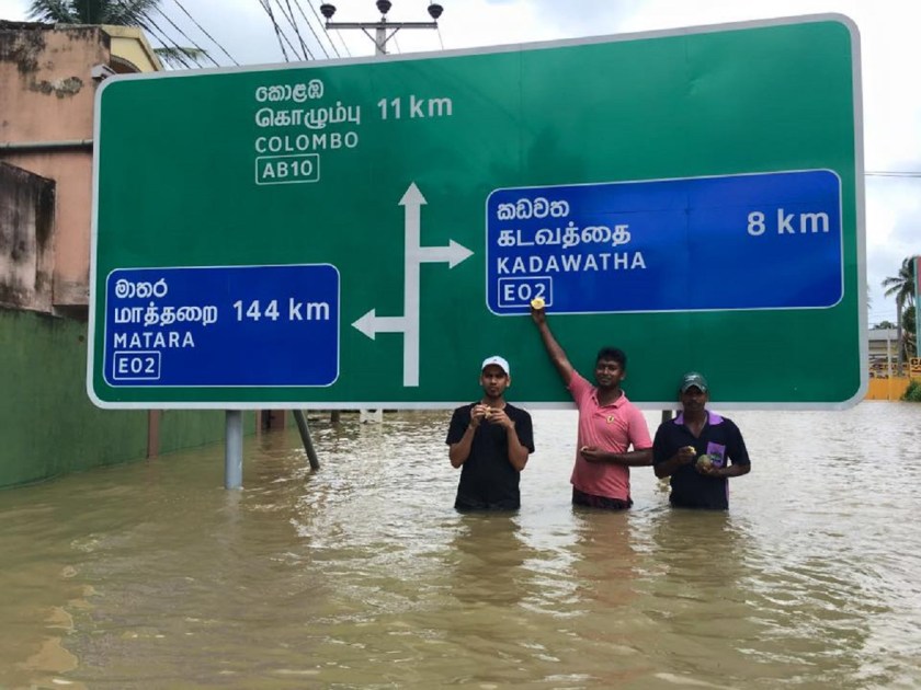 Sri Lanka's floods in Colombo suburbs, May 2016 - Photo by Uchinda Padmaperuma, from Facebook