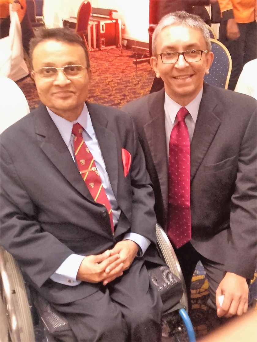 Dr Ajith C S Perera (left) with Nalaka Gunawardene at Sri Lankan of the Year awards ceremony, 23 Sep 2016