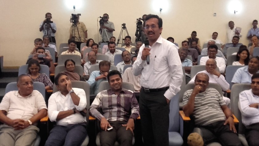 Sunil Handunnetti, JVP (opposition) Member of Parliament, speaks during RTI Forum in Colombo, 15 Feb 2017